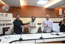 ‘मीट द मेंटर’ कार्यक्रम में शामिल हुए असीम सिन्हा