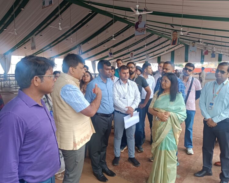 Adivasi Mahotsav 2026: मोराबादी मैदान पहुंचीं वंदना दादेल