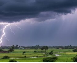 Bihar Weather Alert: 16 अगस्त को 12 जिलों में आंधी-बारिश और वज्रपात