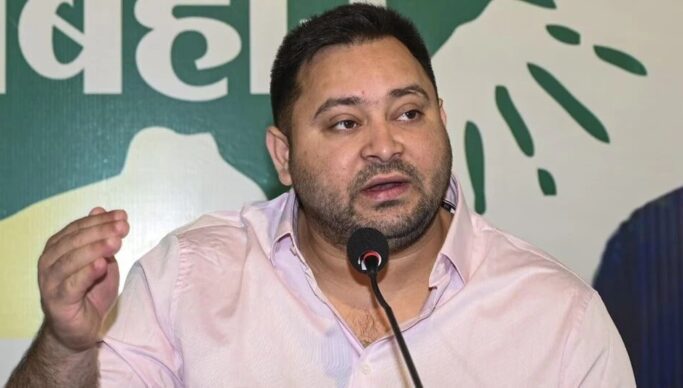 51,500 करोड़ के निवेश समझौतों पर तेजस्वी यादव का सरकार पर हमला