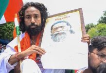 परीक्षा रद्द होने के बाद भी आंदोलन क्यों जारी रखेंगे देवेंद्र महतो?