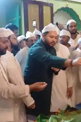 फुलवारी शरीफ: तेजस्वी यादव पहुंचे खानकाह मुजीबिया