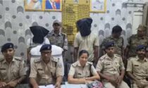 Dhanbad Petrol Pump Loot: बलियापुर में पेट्रोल पंप लूटकांड का खुलासा, दो आरोपी गिरफ्तार