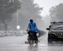 Jharkhand Weather: झारखंड में फिर बदला मौसम, 24 सितंबर को बहुत भारी बारिश का अलर्ट