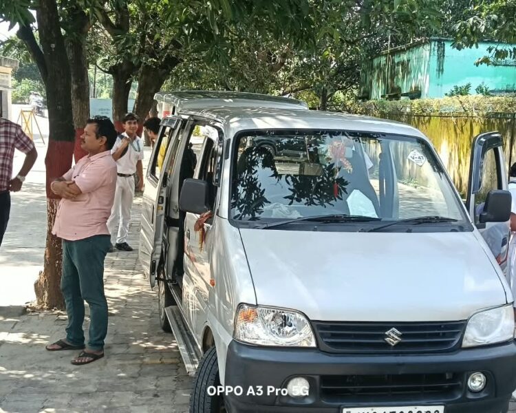 रांची में नाबालिग वाहन चालकों पर सख्ती, 30 को चेतावनी और 5 वाहन जब्त