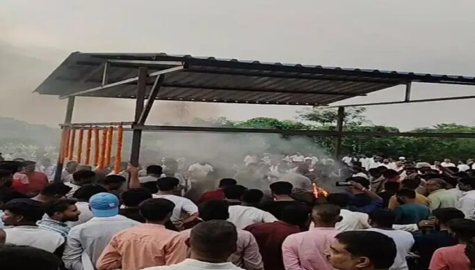 राजकीय सम्मान के साथ सुदिव्य कुमार सोनू को अंतिम विदाई