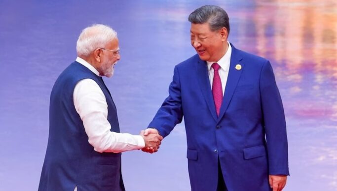 मोदी-शी जिनपिंग की मुलाकात पर दुनिया की नजर