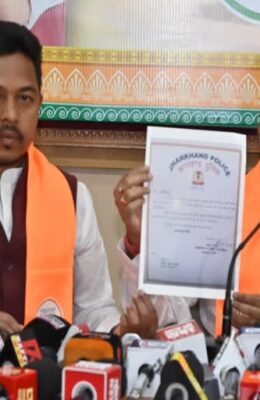 150 करोड़ से अधिक के घोटाले पर गरमाई सियासत