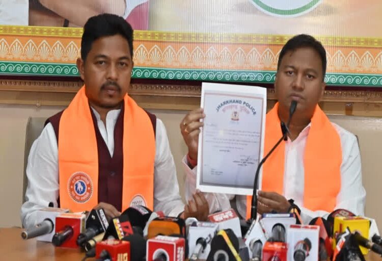 150 करोड़ से अधिक के घोटाले पर गरमाई सियासत