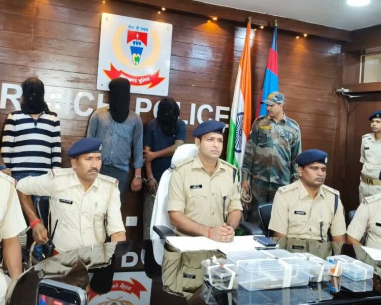 Ranchi Crime News: हथियार के साथ तीन आरोपी गिरफ्तार