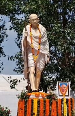 रांची में गांधी जयंती पर बापू को नमन, CM हेमंत सोरेन और राज्यपाल ने दी श्रद्धांजलि