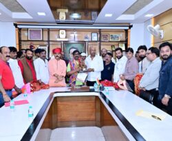 हेमंत सोरेन को मिला रांची के पूजा पंडालों का न्योता, विसर्जन और नशामुक्ति पर CM ने कही बड़ी बात
