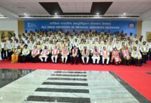 राज्यपाल ने डॉक्टरों को दिया सेवा और संवेदना का संदेश
