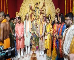 धनबाद: हरिणा बगान दुर्गा पूजा पंडाल का BCCL CMD ने किया उद्घाटन