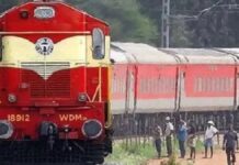 Railway Bonus News: किन कर्मचारियों को मिलेंगे ₹17,951?