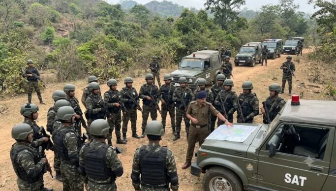 झारखंड पुलिस की 73 स्मॉल एक्शन टीमों के पुनर्गठन पर फैसला बाकी
