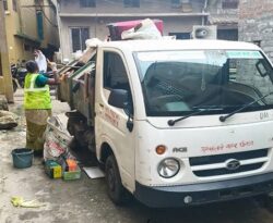 बागबेड़ा में दो सप्ताह बाद शुरू हुआ कचरा उठाव, लोगों को मिली राहत