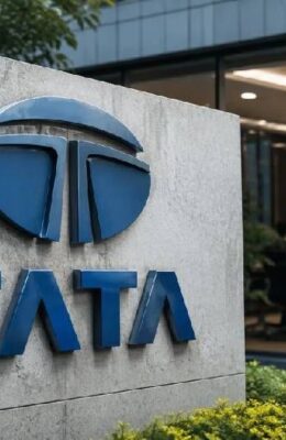 टाटा संस की लिस्टिंग पर फिर हलचल, RBI ने पंजीकरण से बाहर निकलने की अर्जी की खारिज