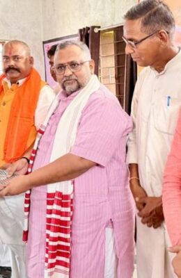 Ranchi News: महिलौंग में BJP का ‘आंगन मिलन सेवा’ कार्यक्रम, आंगनवाड़ी-सहिया दीदियां सम्मानित